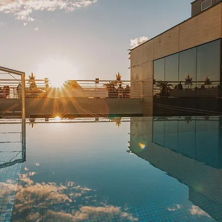 Split 4* Podstrana