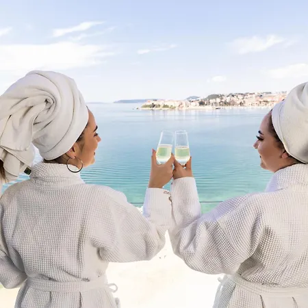 Split Подстрана