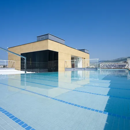 Split 4* Podstrana